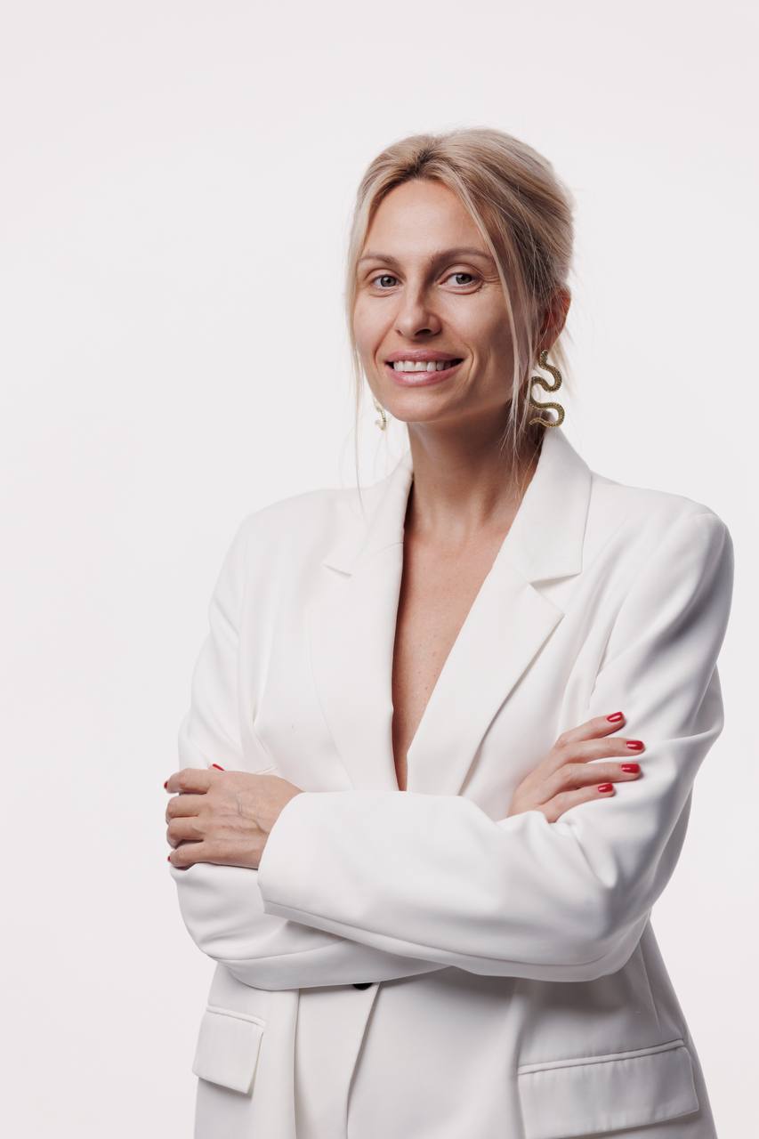 Лилия Универс